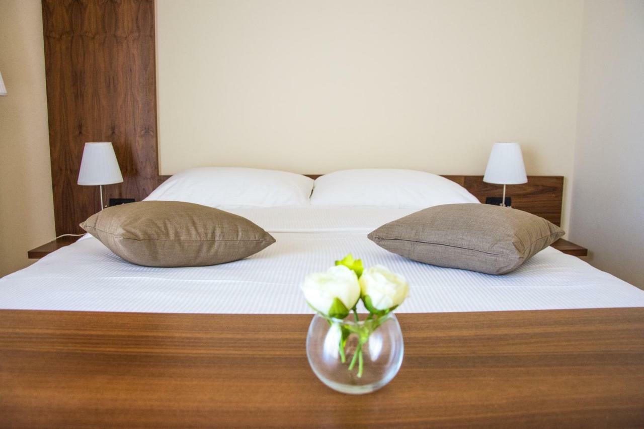 Borovići Villa Rooms Mediteran מראה חיצוני תמונה