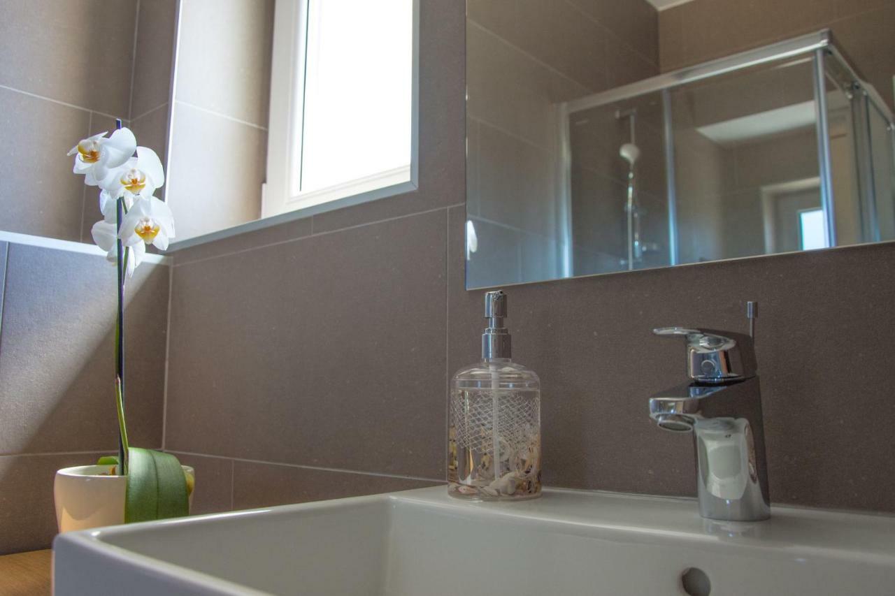 Borovići Villa Rooms Mediteran מראה חיצוני תמונה